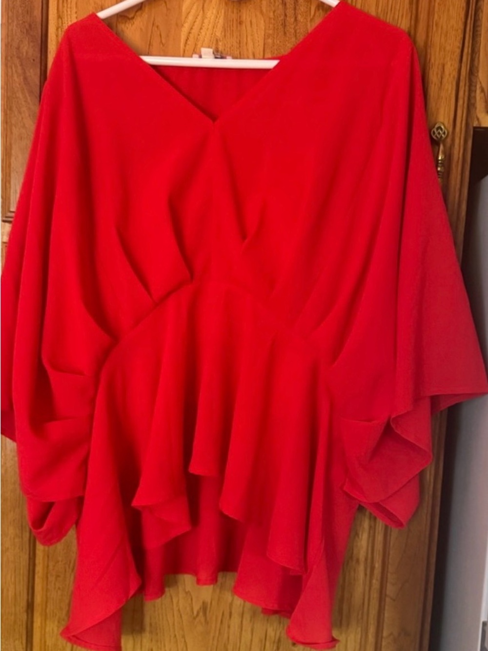 ANDRÉE BY UNIT Red V-Neck Draped Top